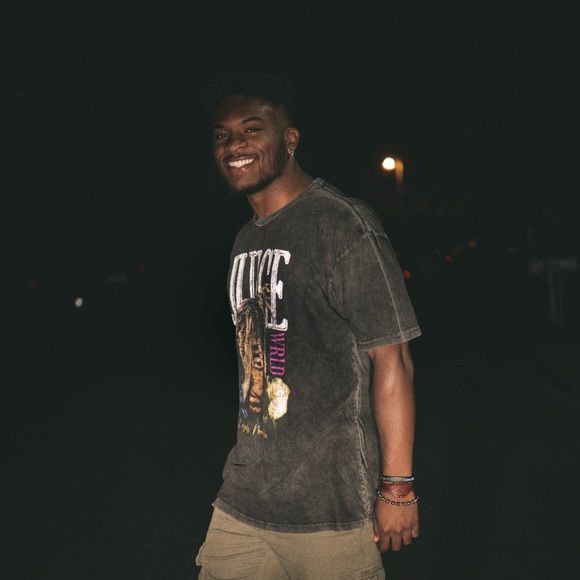 Meet your Posher, Tra - Picture 1 of 1